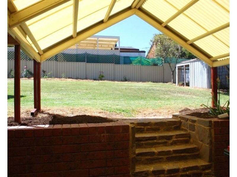 12 Lillian Street, Huntfield Heights SA 5163