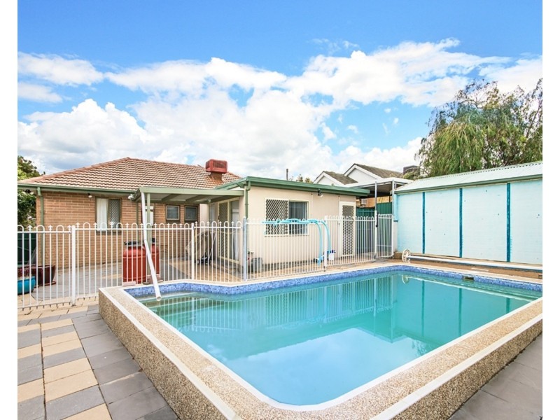 4 Carmichael Road, Christies Beach SA 5165