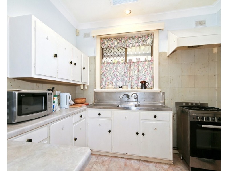 4 Carmichael Road, Christies Beach SA 5165