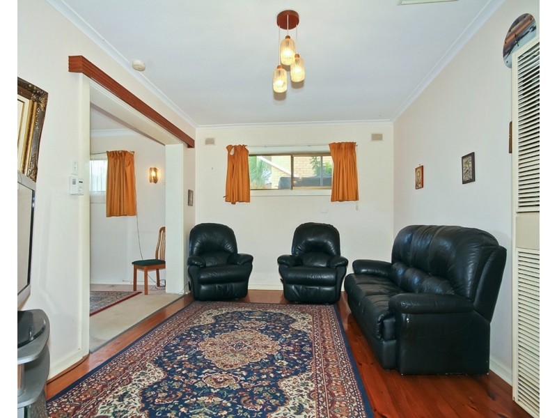 4 Carmichael Road, Christies Beach SA 5165