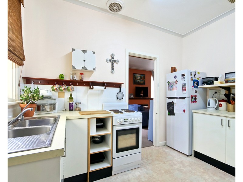 27 Taunton Parade, Christies Beach SA 5165