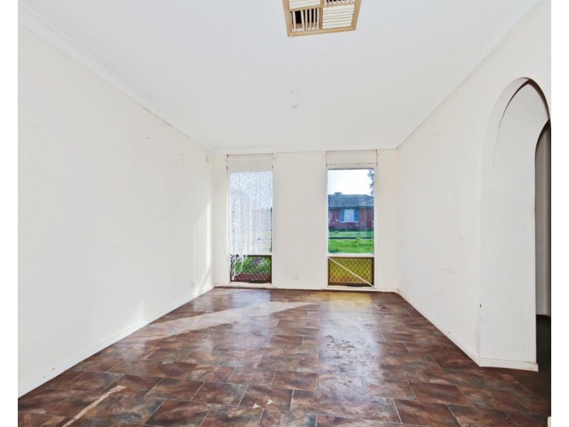 20 Radcliffe Grove, Christie Downs SA 5164