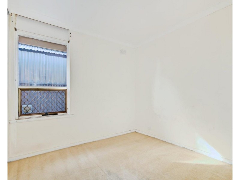 20 Radcliffe Grove, Christie Downs SA 5164