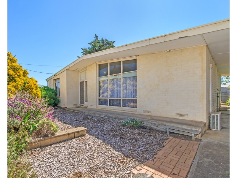 3 Valleyview Crescent, Hackham West SA 5163