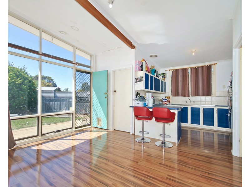 3 Valleyview Crescent, Hackham West SA 5163