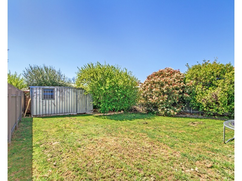 3 Valleyview Crescent, Hackham West SA 5163