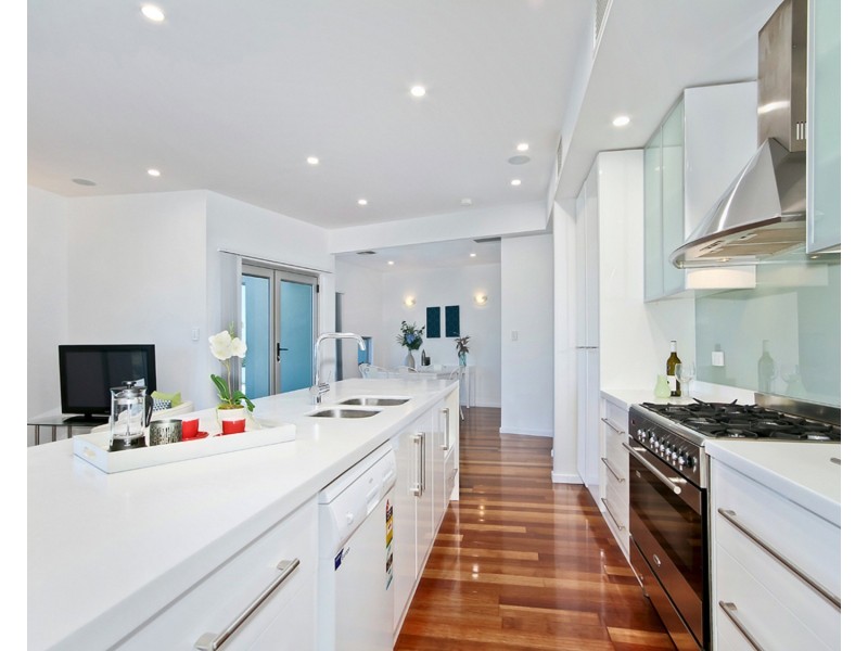 64 Roy Terrace, Christies Beach SA 5165