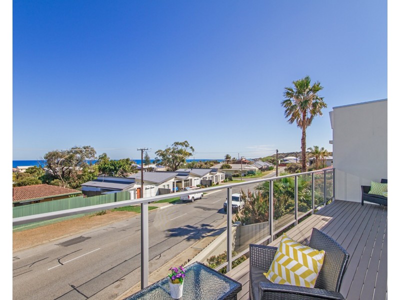 64 Roy Terrace, Christies Beach SA 5165