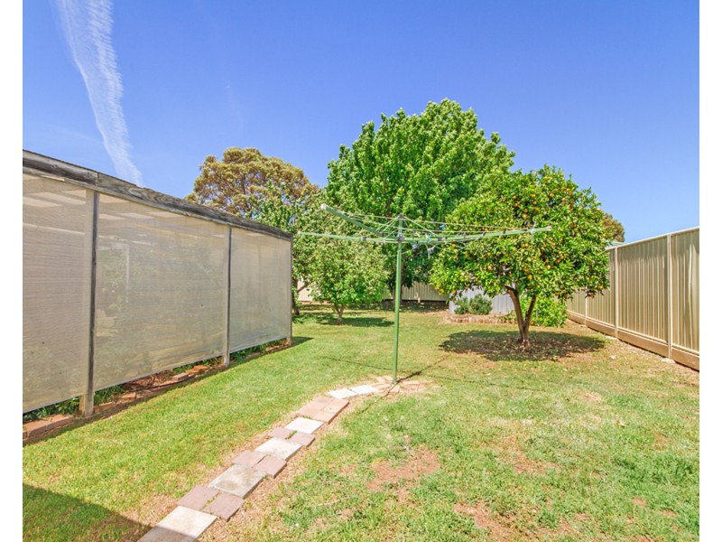 16 Acacia Road, Morphett Vale SA 5162
