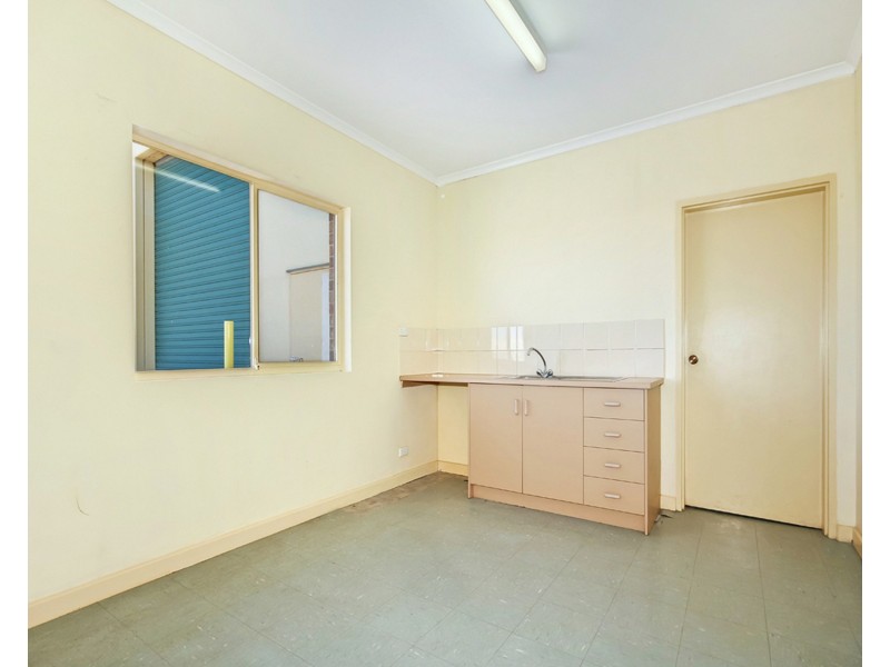 7 Hull Court, Lonsdale SA 5160