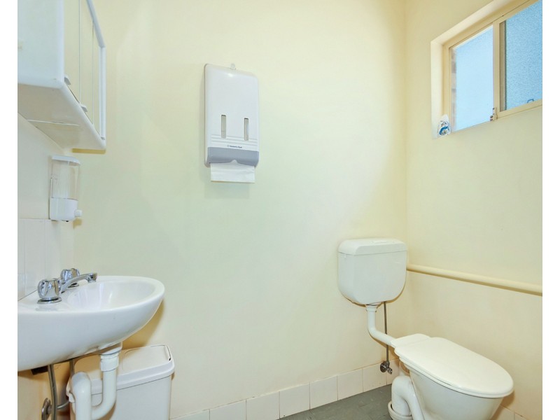 7 Hull Court, Lonsdale SA 5160