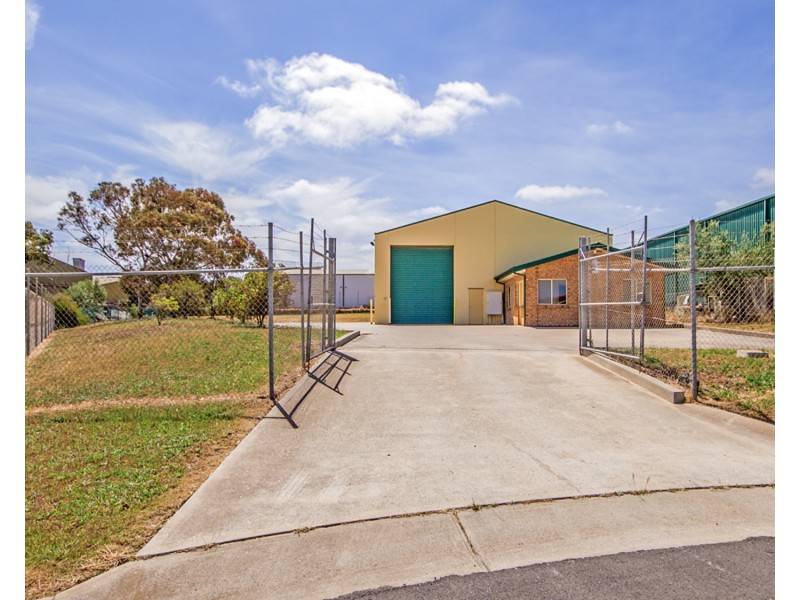 7 Hull Court, Lonsdale SA 5160