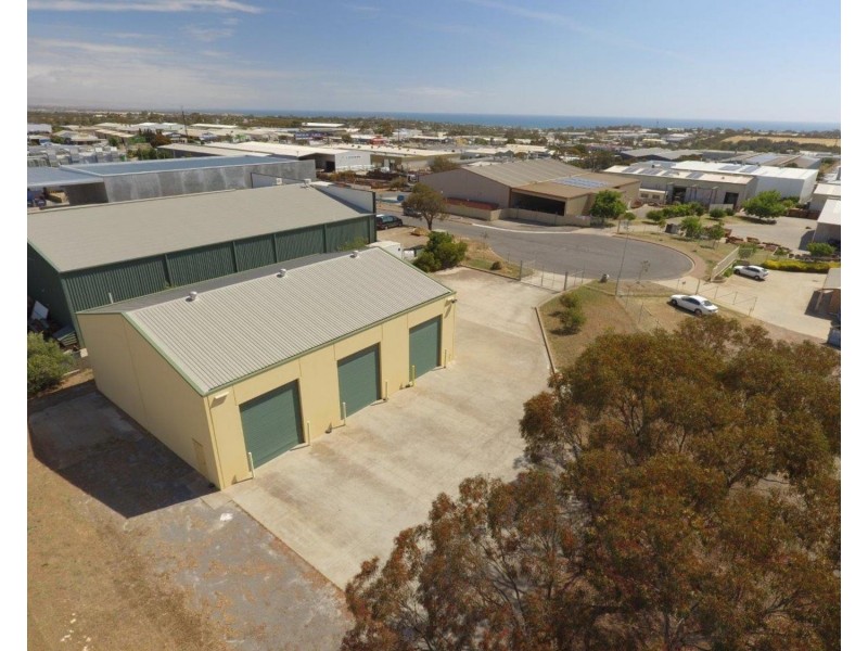 7 Hull Court, Lonsdale SA 5160