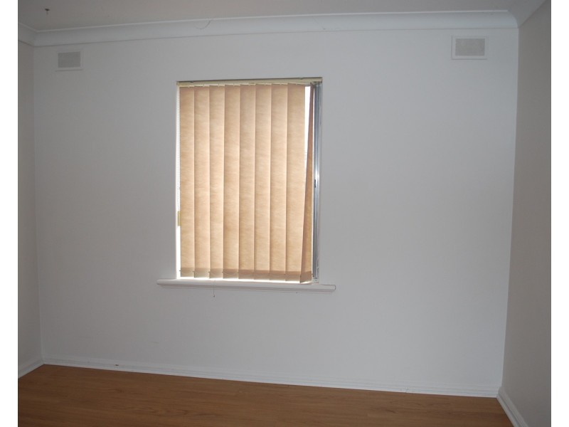 16 Carbenet Drive, Hackham SA 5163