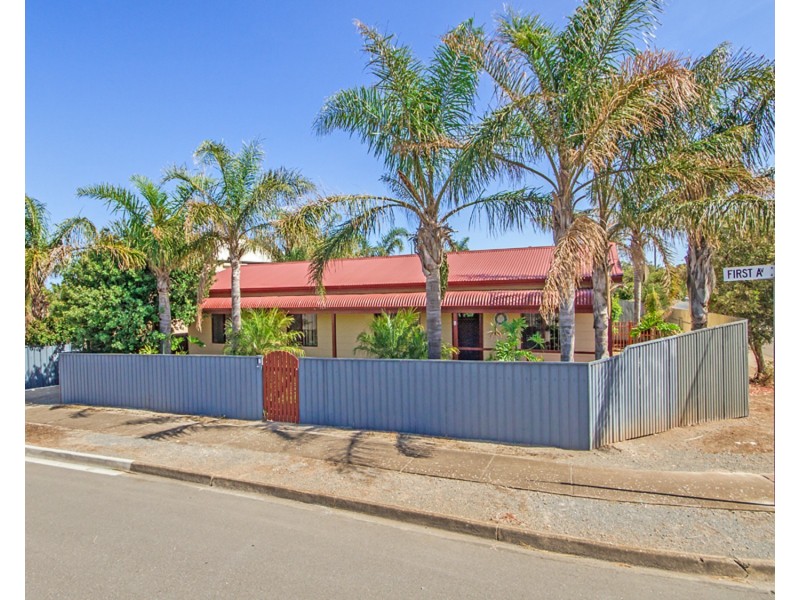 1 First Avenue, Moana SA 5169