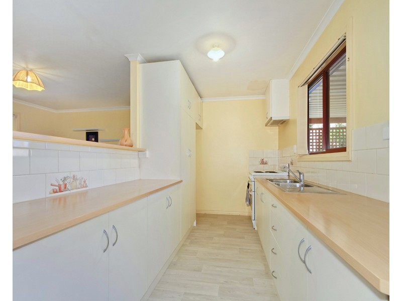 1 First Avenue, Moana SA 5169