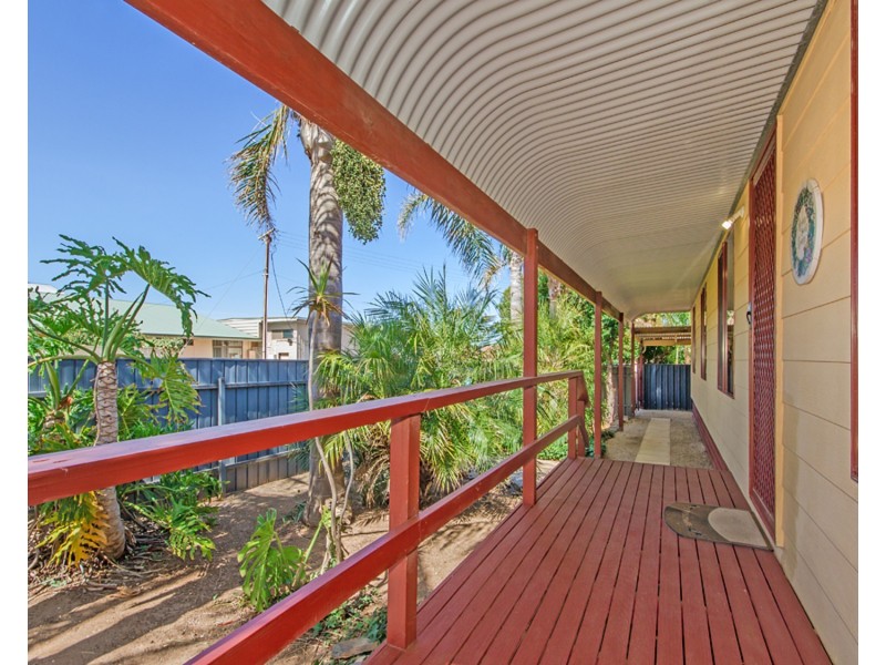 1 First Avenue, Moana SA 5169