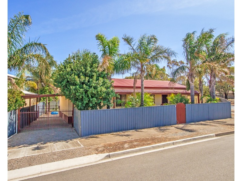1 First Avenue, Moana SA 5169