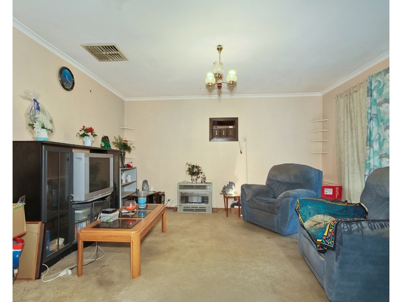 3 Karyn Crescent, Morphett Vale SA 5162