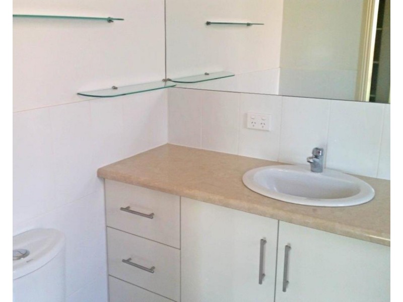 9 Sutton Avenue, Seacombe Gardens SA 5047