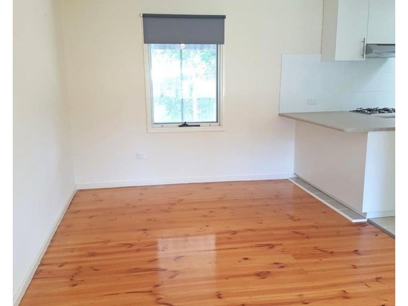 25 Hagen Crescent, Hackham West SA 5163