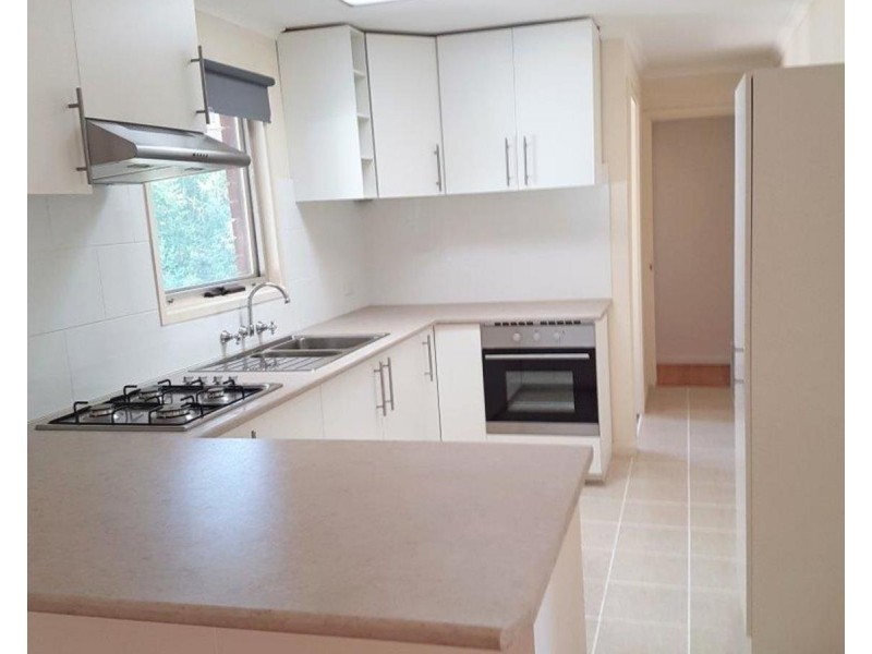 25 Hagen Crescent, Hackham West SA 5163