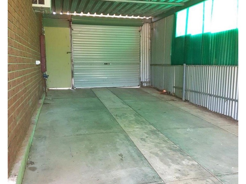 25 Hagen Crescent, Hackham West SA 5163