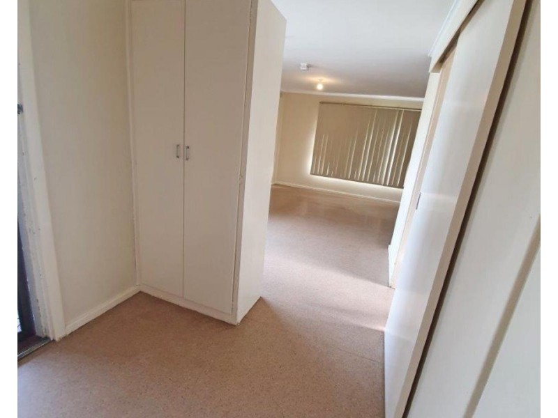 20 Adrian Street, Christie Downs SA 5164