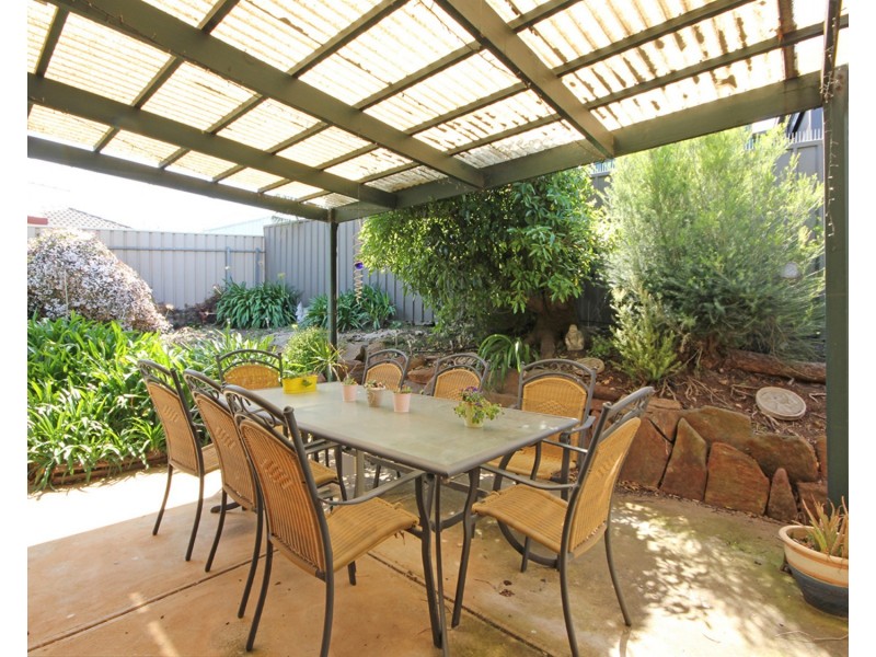 8 Bathbank Crescent, Sheidow Park SA 5158