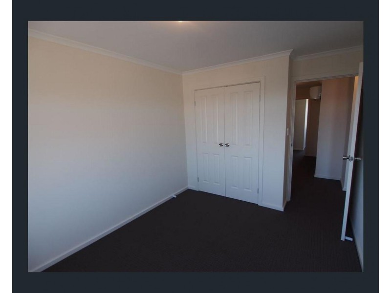 9/19 Hereford Lane, Woodcroft SA 5162