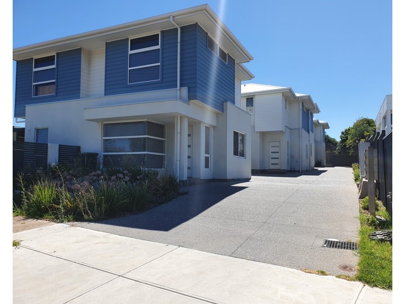 3/90 Grundy Terrace, Christies Beach SA 5165