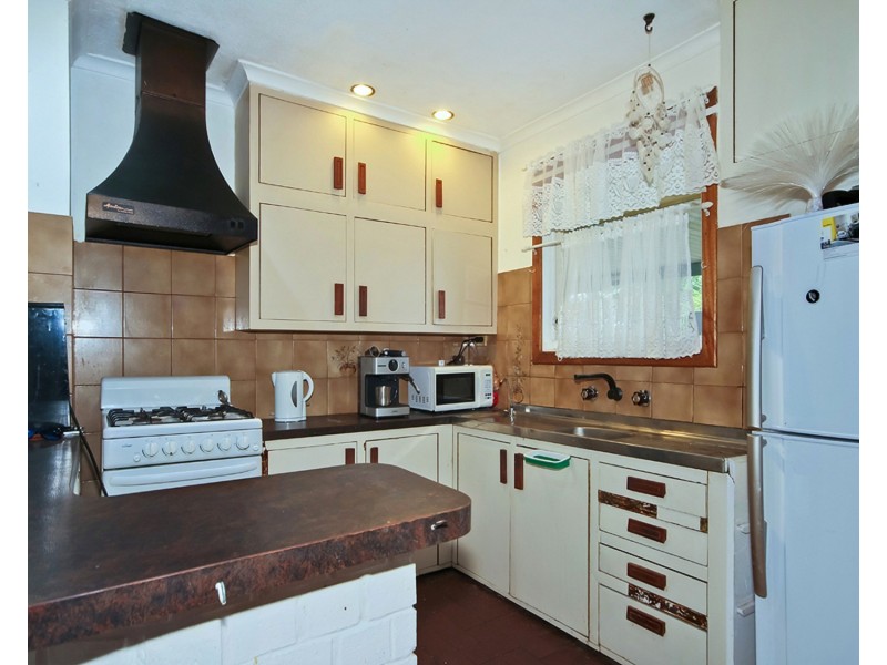 23 Edmund Street, Christie Downs SA 5164