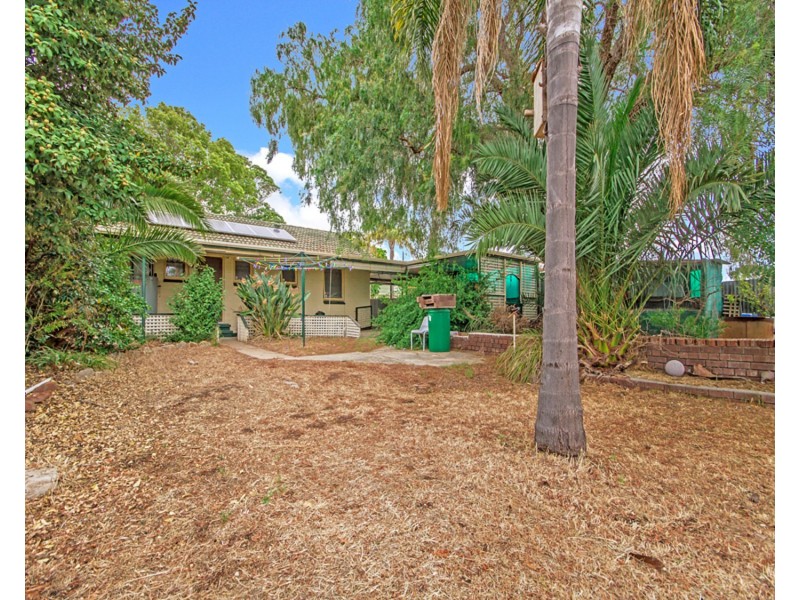 23 Edmund Street, Christie Downs SA 5164