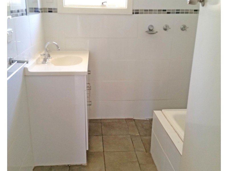 11 Charles Street, Christie Downs SA 5164