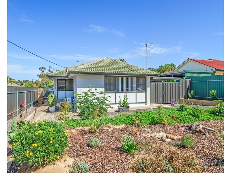 11 Brendan Street, Christie Downs SA 5164
