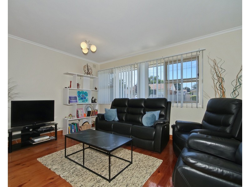 11 Brendan Street, Christie Downs SA 5164