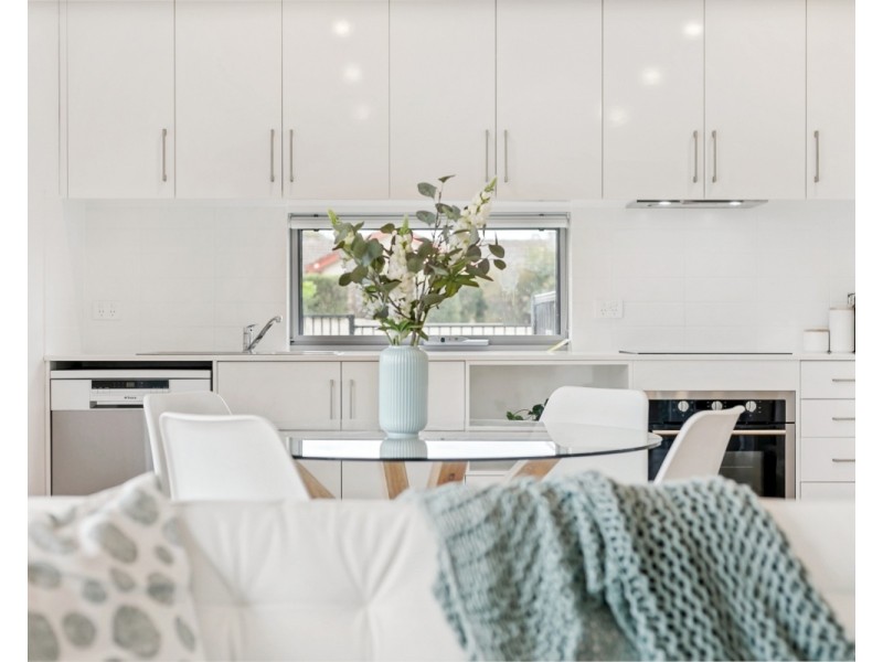 8c Galloway Road, Christies Beach SA 5165