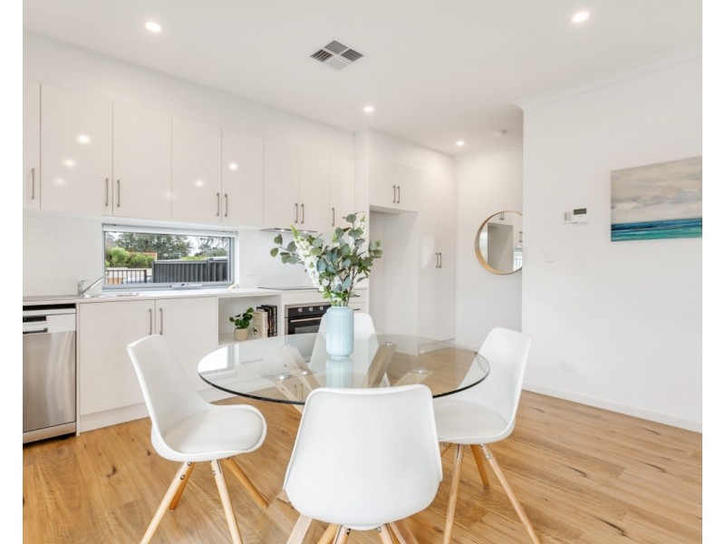 8c Galloway Road, Christies Beach SA 5165