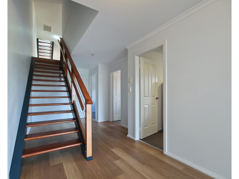 6 & 6a Fourth Avenue, Moana SA 5169