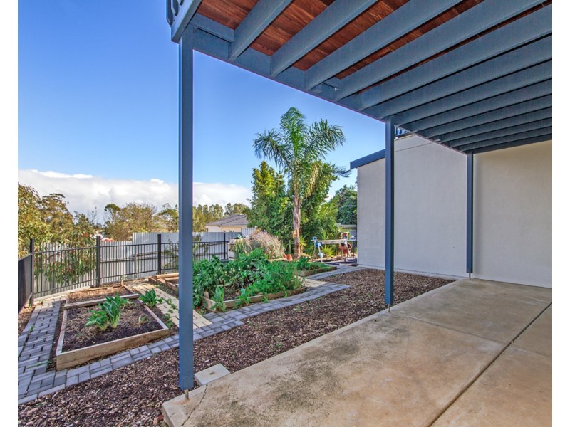 6 & 6a Fourth Avenue, Moana SA 5169