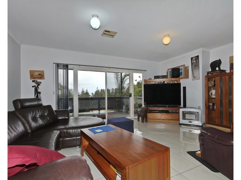 6 & 6a Fourth Avenue, Moana SA 5169