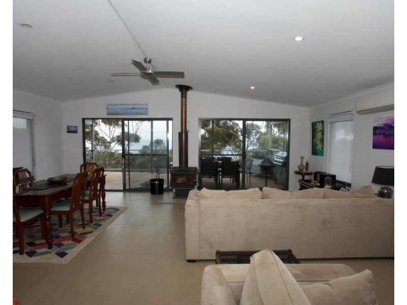 32 Falie Court, American River SA 5221