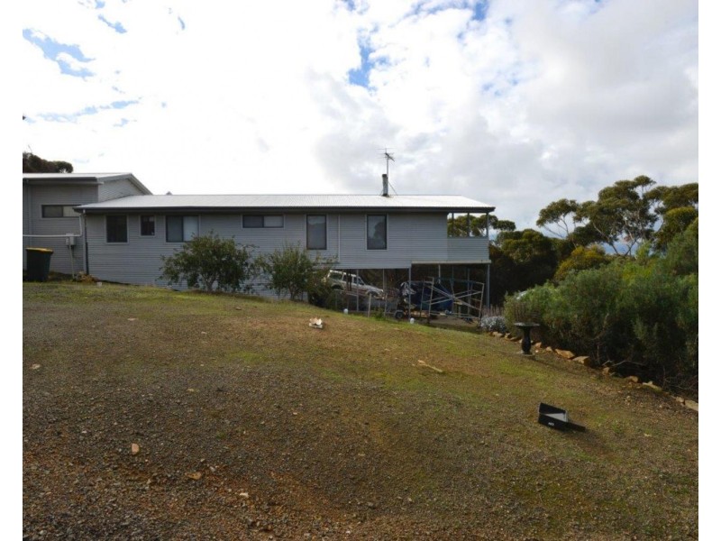 32 Falie Court, American River SA 5221