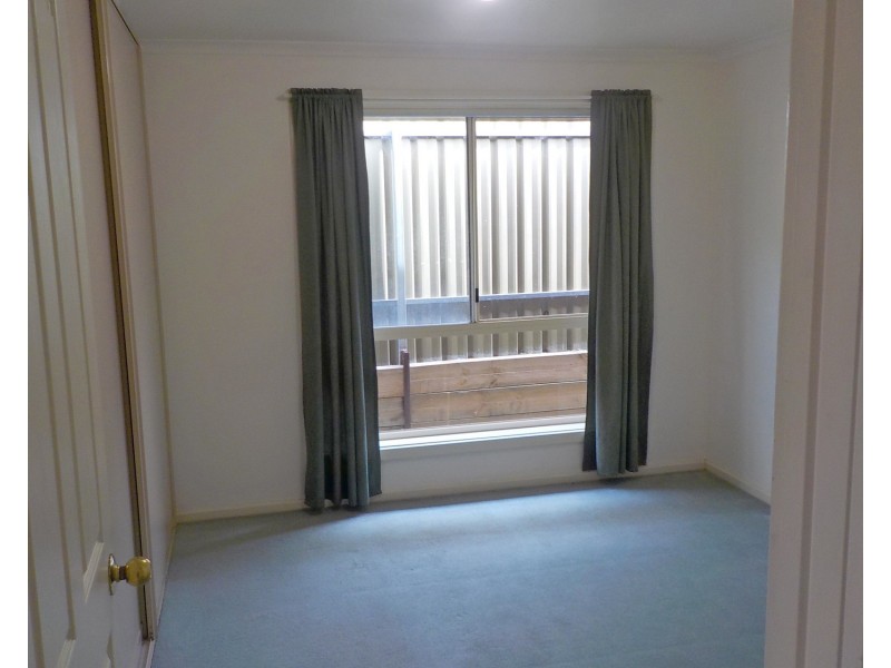 2/11 Shoalstone Court, Moana SA 5169