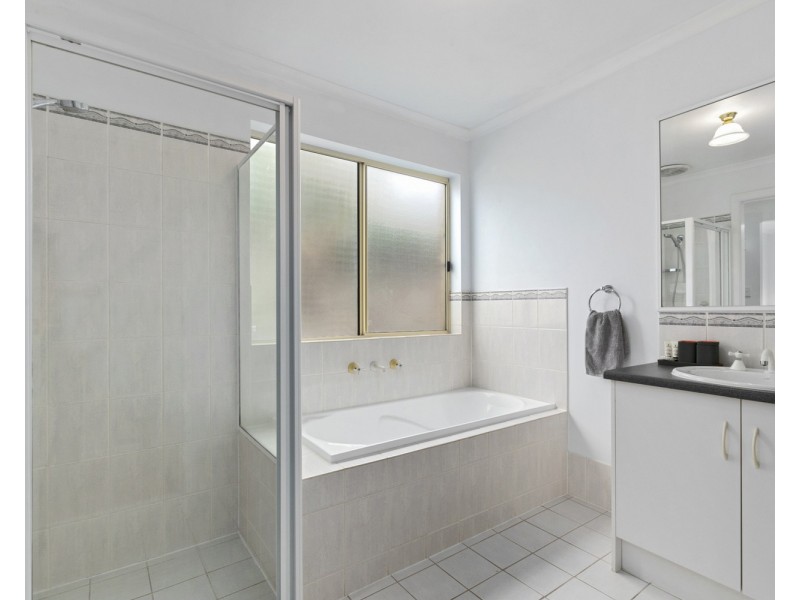 3 Swinton Close, Christie Downs SA 5164