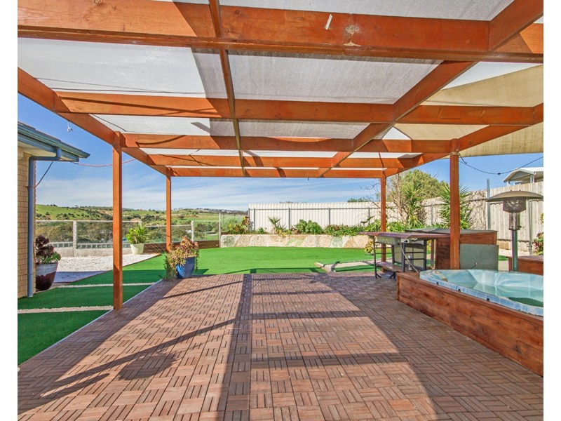 14 Holmes Street, Old Noarlunga SA 5168