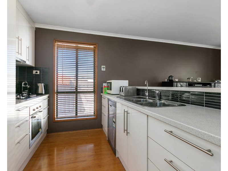 64 Sir James Hardy Way, Woodcroft SA 5162