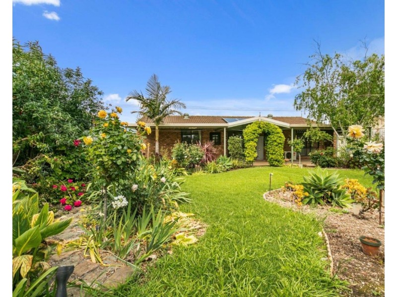 103 Quinliven Road, Port Willunga SA 5173