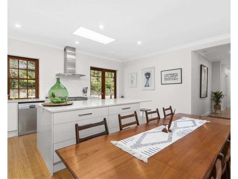 25 Longwood Drive, Stirling SA 5152