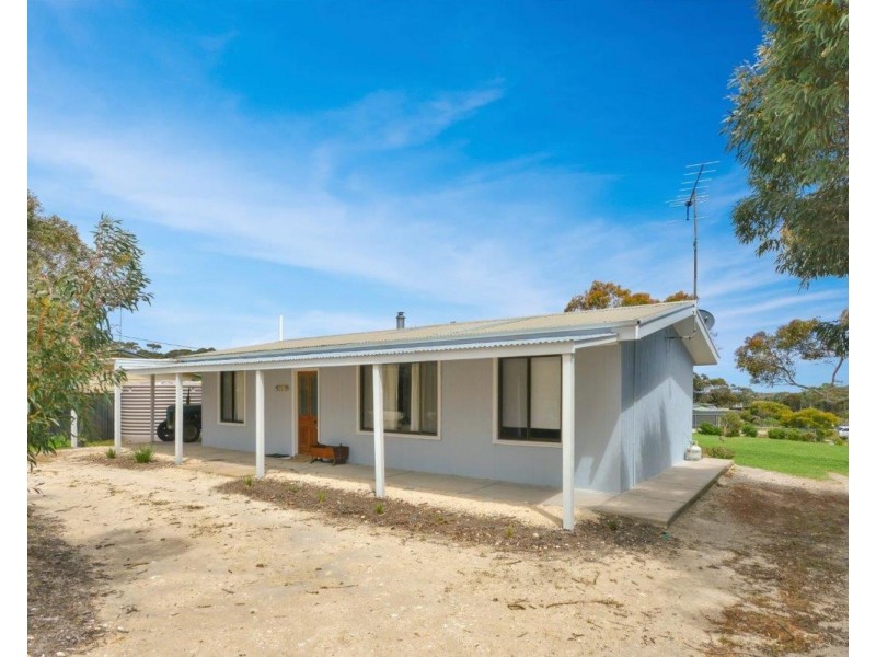 29 Beach Crescent, Baudin Beach SA 5222